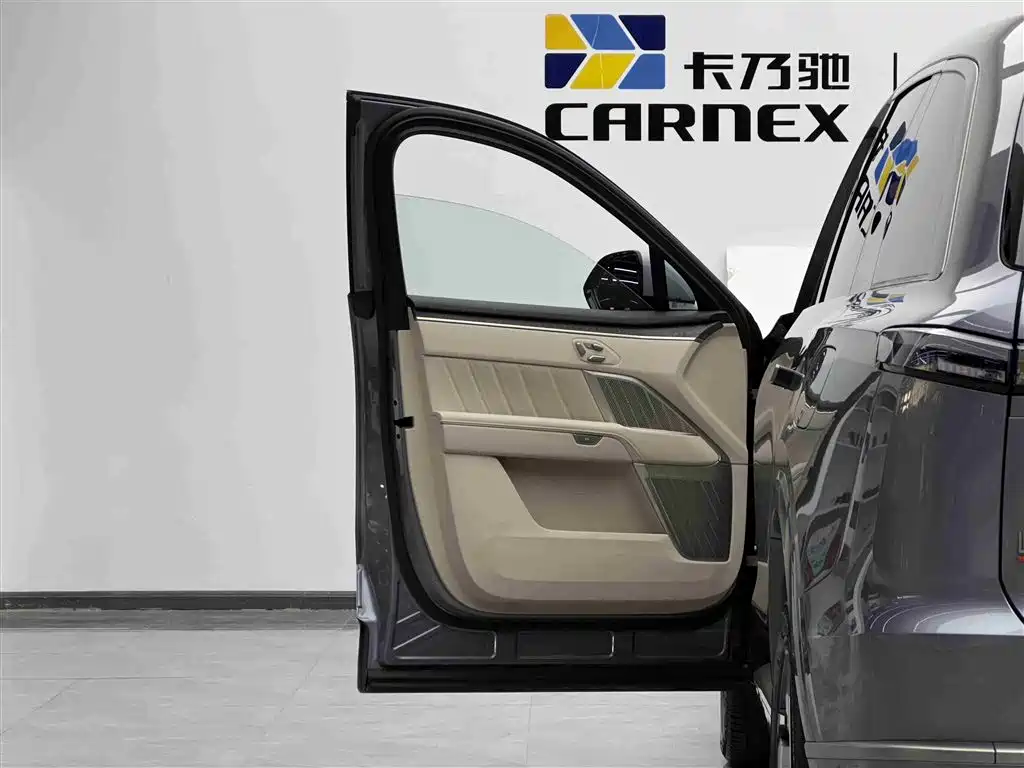 Ledo L90 2025 Ultra six-seater version купить на сайте DeffCars