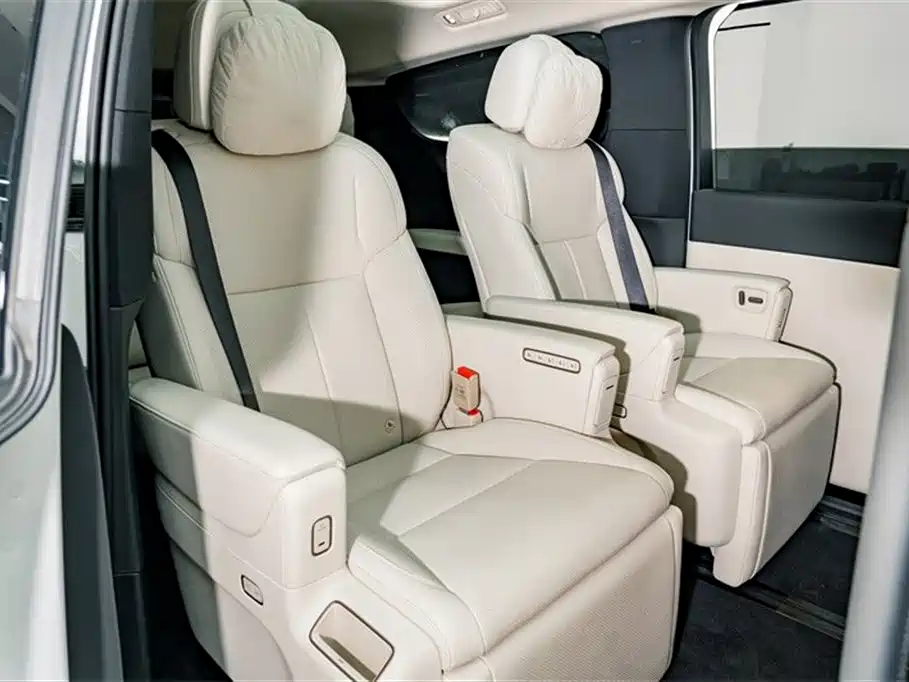 Ideal MEGA 2025 Home Family Special Edition купить на сайте DeffCars