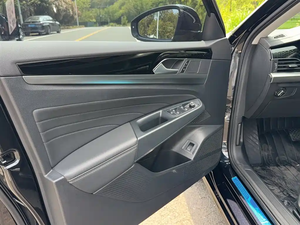 Passat 2024 380TSI Dragon Edition купить на сайте DeffCars