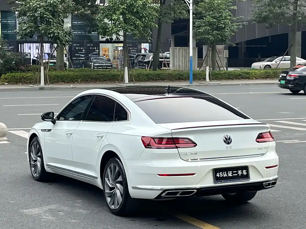 FAW-Volkswagen CC 2021 380TSI Dazzling Edition 30th Anniversary Edition купить на сайте DeffCars