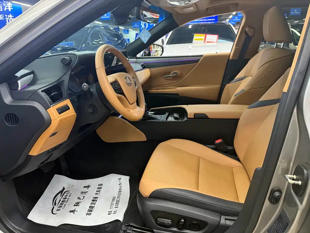 Lexus ES 2025 200 Premium Edition купить на сайте DeffCars