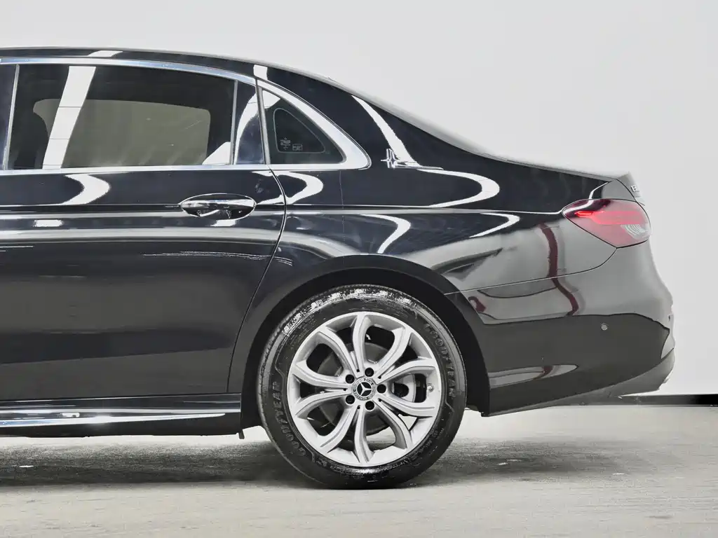 Mercedes-Benz E-Class 2021 E 300 L Sports Luxury купить на сайте DeffCars