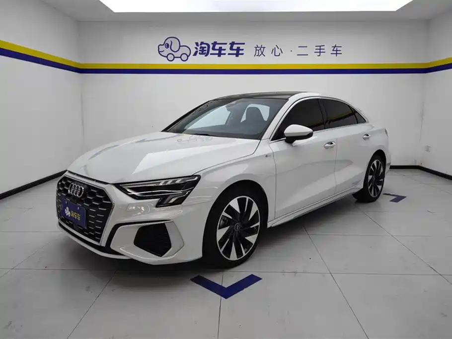 Audi A3 2022 A3L Limousine 35 TFSI Fashionable and Sporty купить на сайте DeffCars