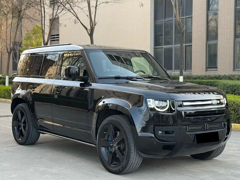 Land Rover Defender 2024 110 3.0T P400 X-DYNAMIC HSE купить на сайте DeffCars