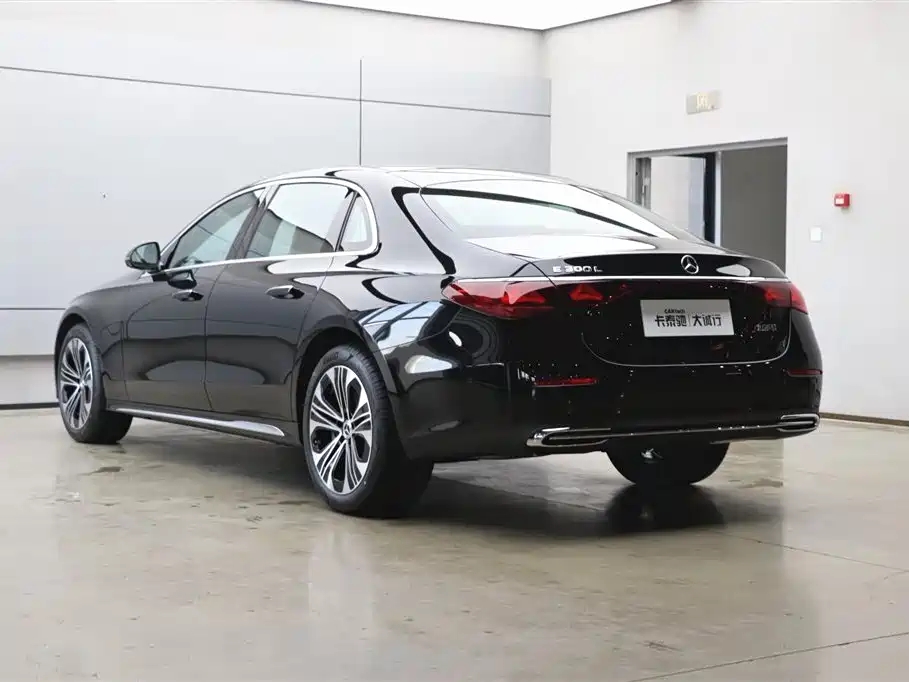 Mercedes-Benz E-Class 2026 E 300 L Luxury Model купить на сайте DeffCars