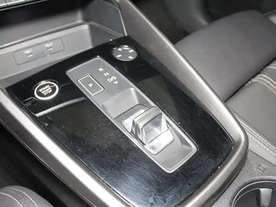 Audi A3 2024 A3L Limousine 35 TFSI Fashionable and Sporty купить на сайте DeffCars