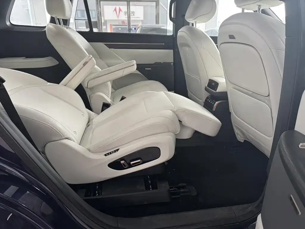 eπ008 2025 model 636Max Ruyi version 6 seats купить на сайте DeffCars