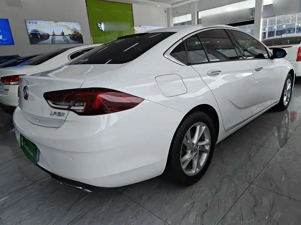 Regal 2020 552T Elite купить на сайте DeffCars