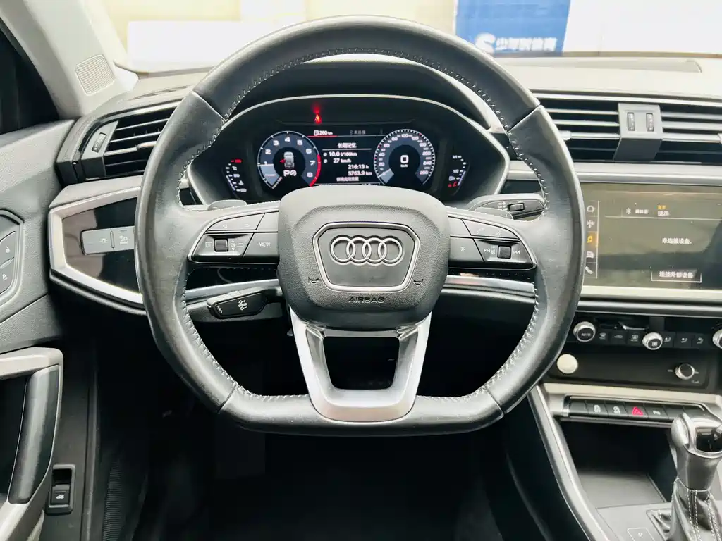 Audi Q3 2019 35 TFSI Fashionable and Dynamic купить на сайте DeffCars