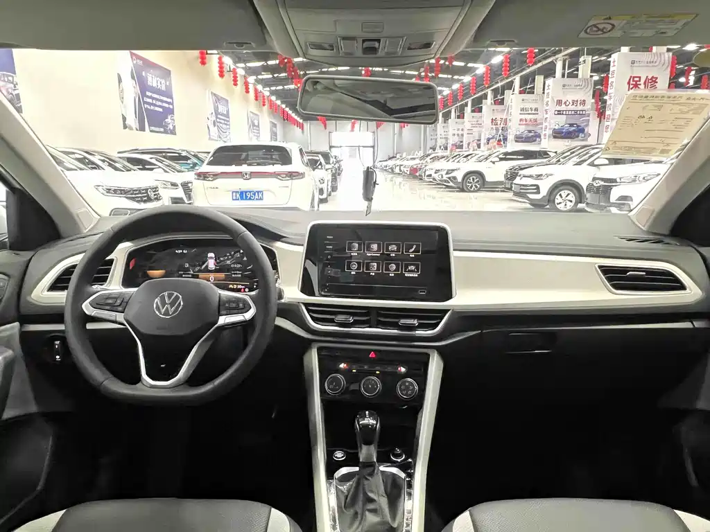 T-ROC 2025 model 2 facelift 280TSI DSG two-wheel drive time version купить на сайте DeffCars