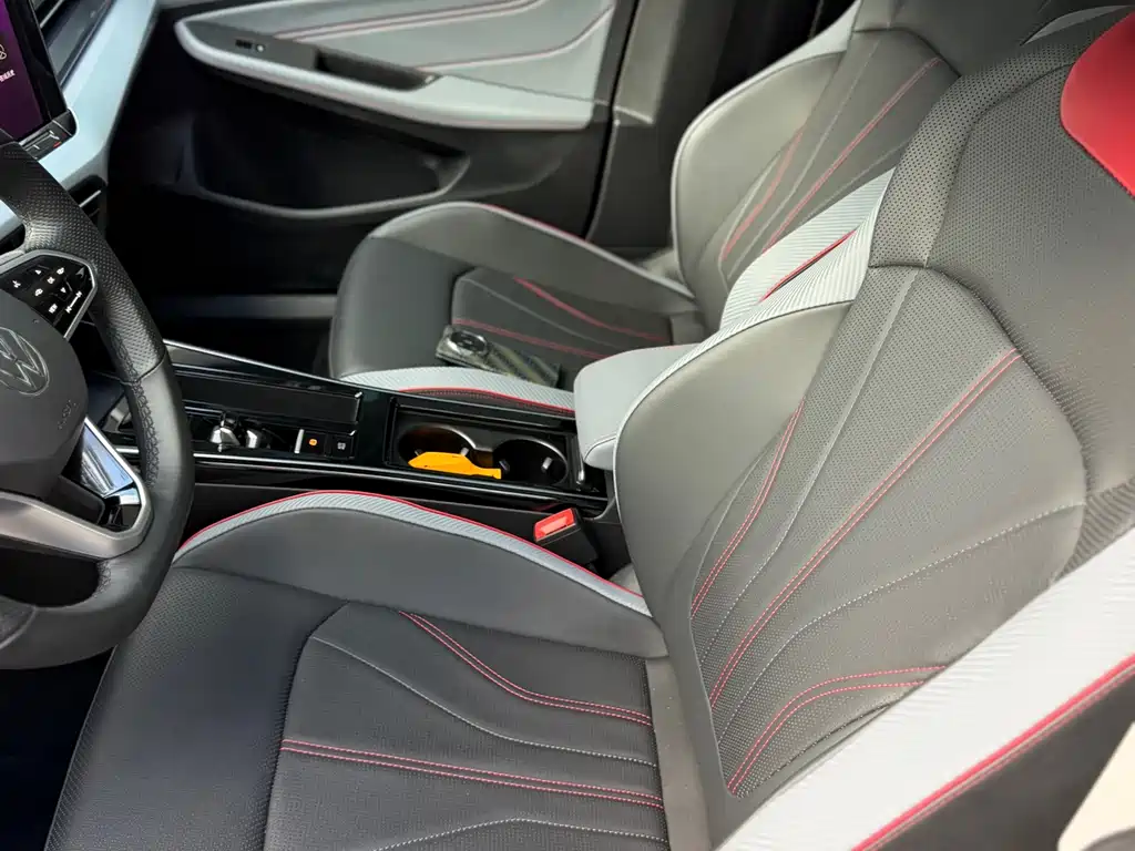 Lamando 2023 Lamandol 280TSI DSG Spicy Edition купить на сайте DeffCars