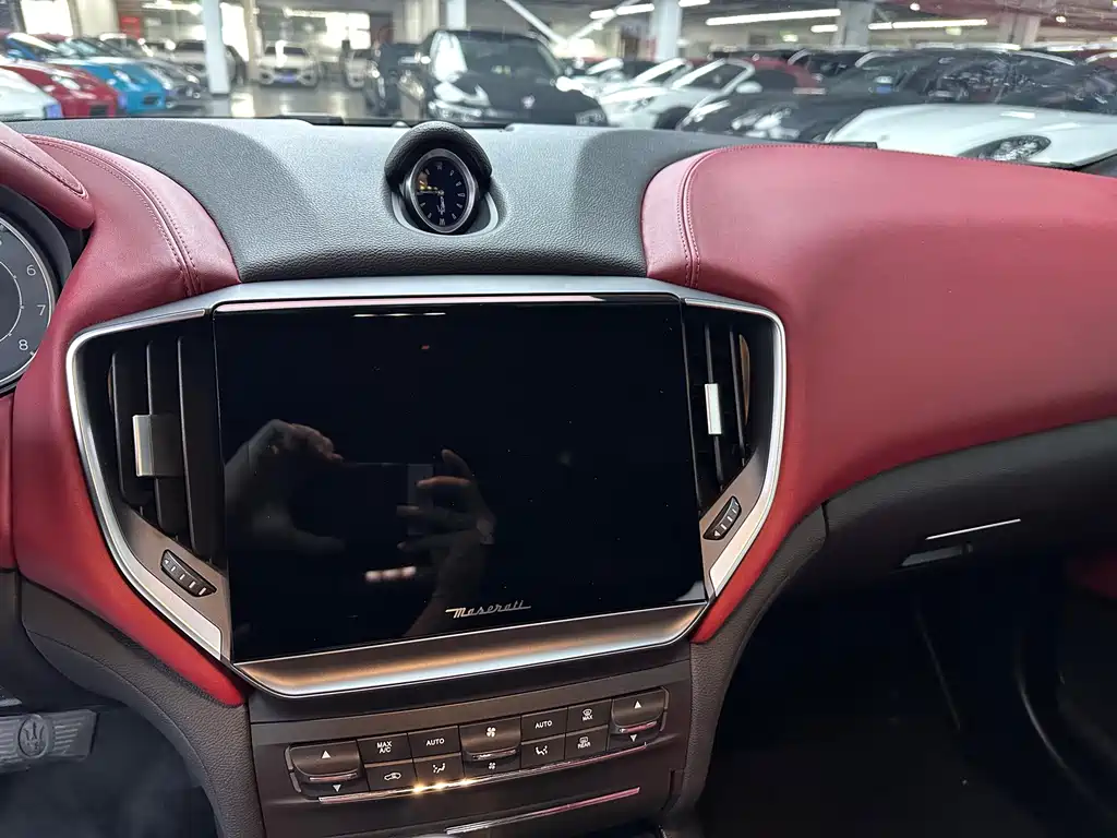 Ghibli 2021 2.0T Edge Edition купить на сайте DeffCars