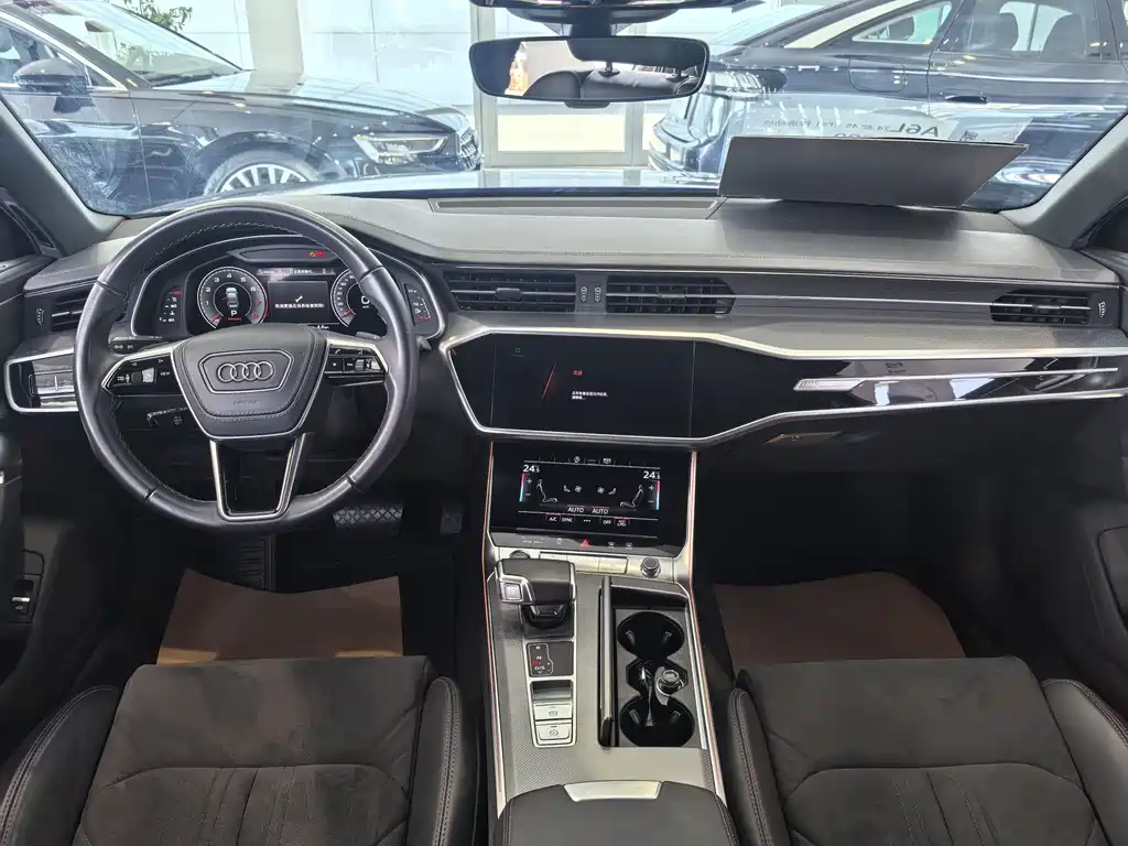 Audi A6L 2024 45 TFSI Premium Dynamic Model купить на сайте DeffCars