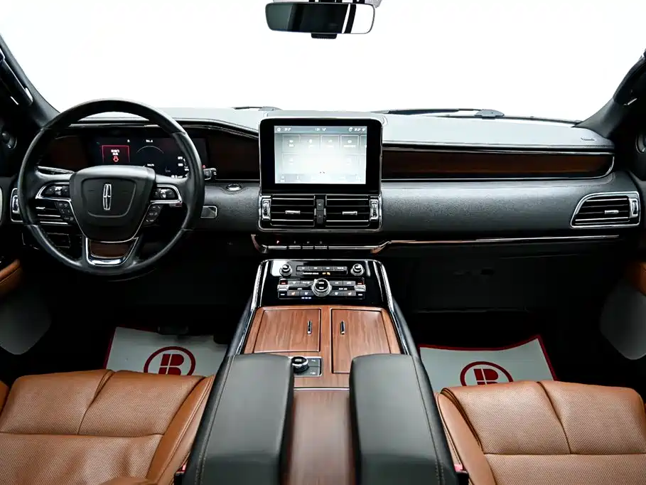 Navigator 2020 3.5T Honor Edition купить на сайте DeffCars