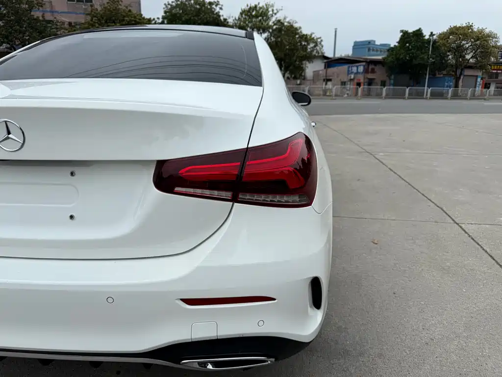 Mercedes-Benz A-Class 2020 A 200 L Sports Sedan купить на сайте DeffCars