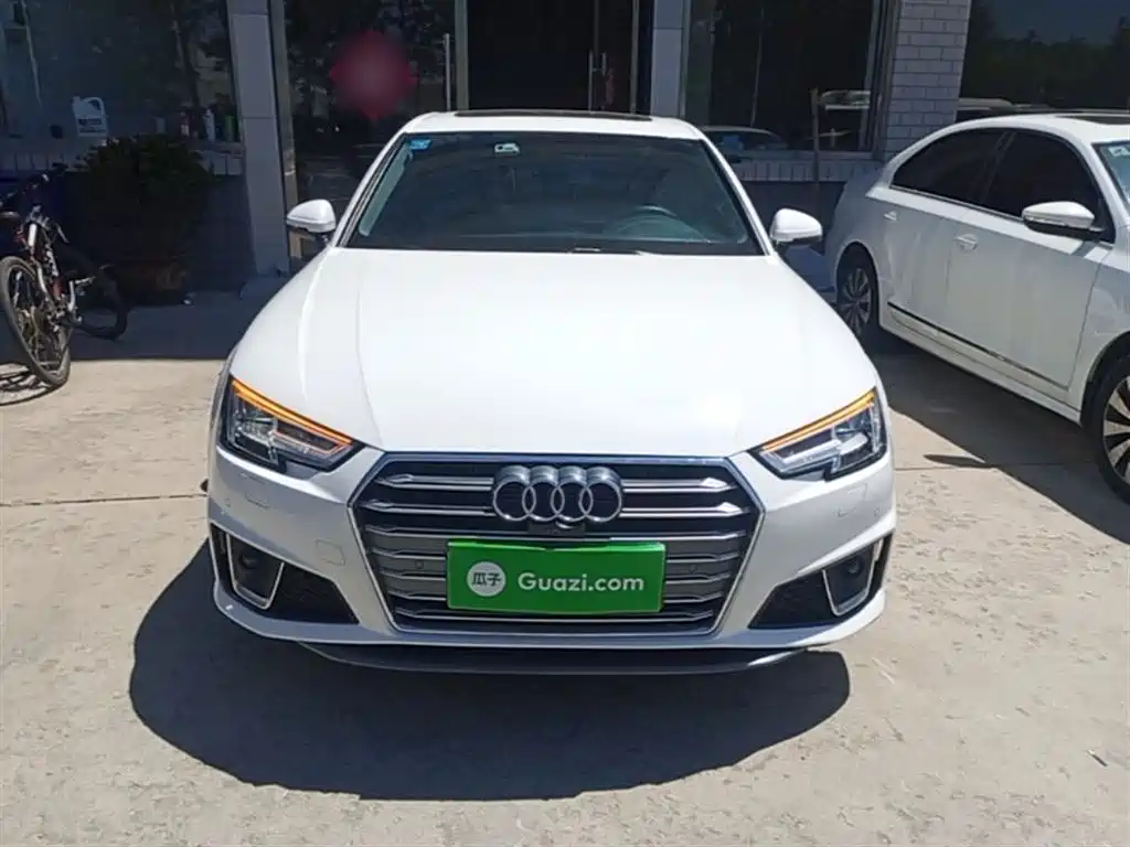 Audi A4L 2019 40 TFSI Fashion Type National VI купить на сайте DeffCars