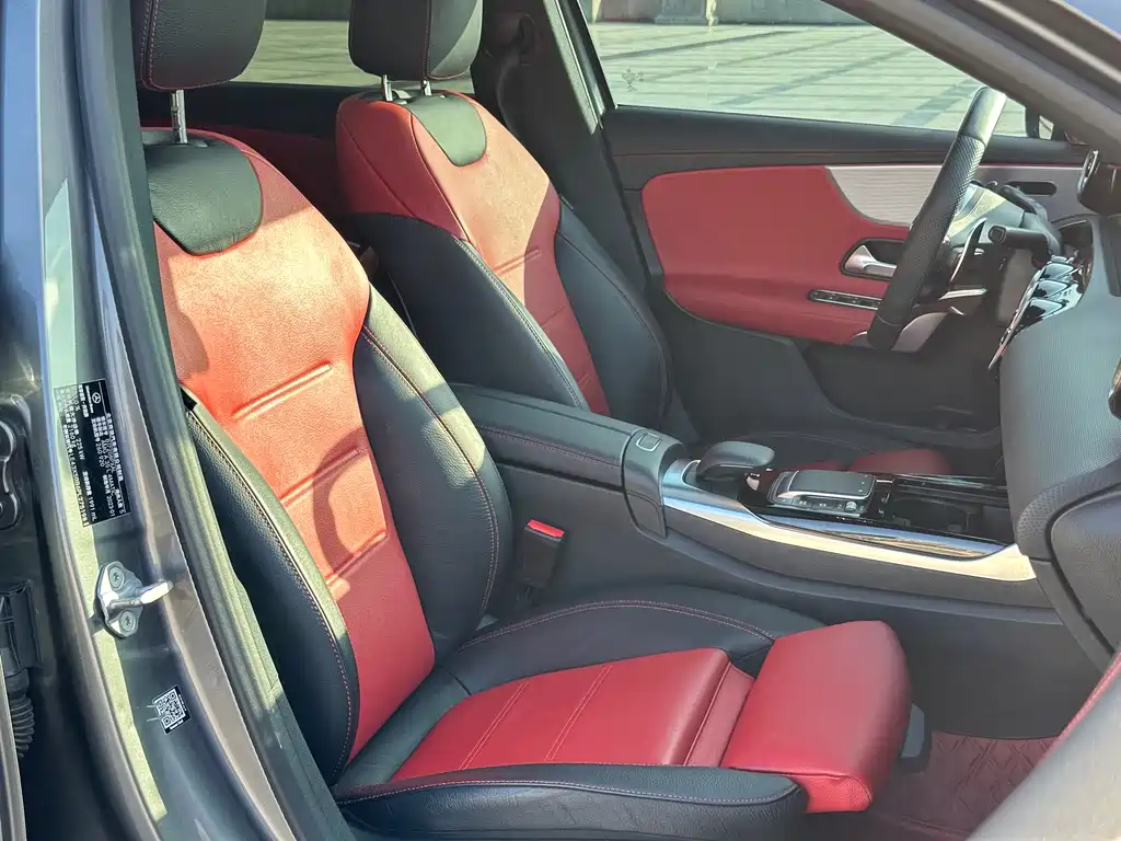 Mercedes-Benz A-Class AMG 2023 AMG A 35 L 4MATIC купить на сайте DeffCars