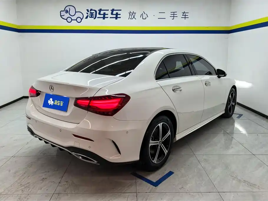 Mercedes-Benz A-Class 2023 A 200 L Fashion Model купить на сайте DeffCars