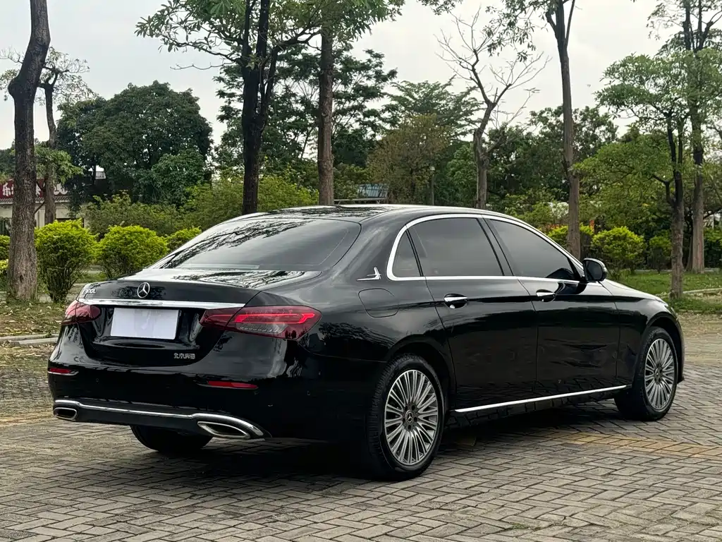 Mercedes-Benz E-Class 2023 E 300 L Luxury Model купить на сайте DeffCars