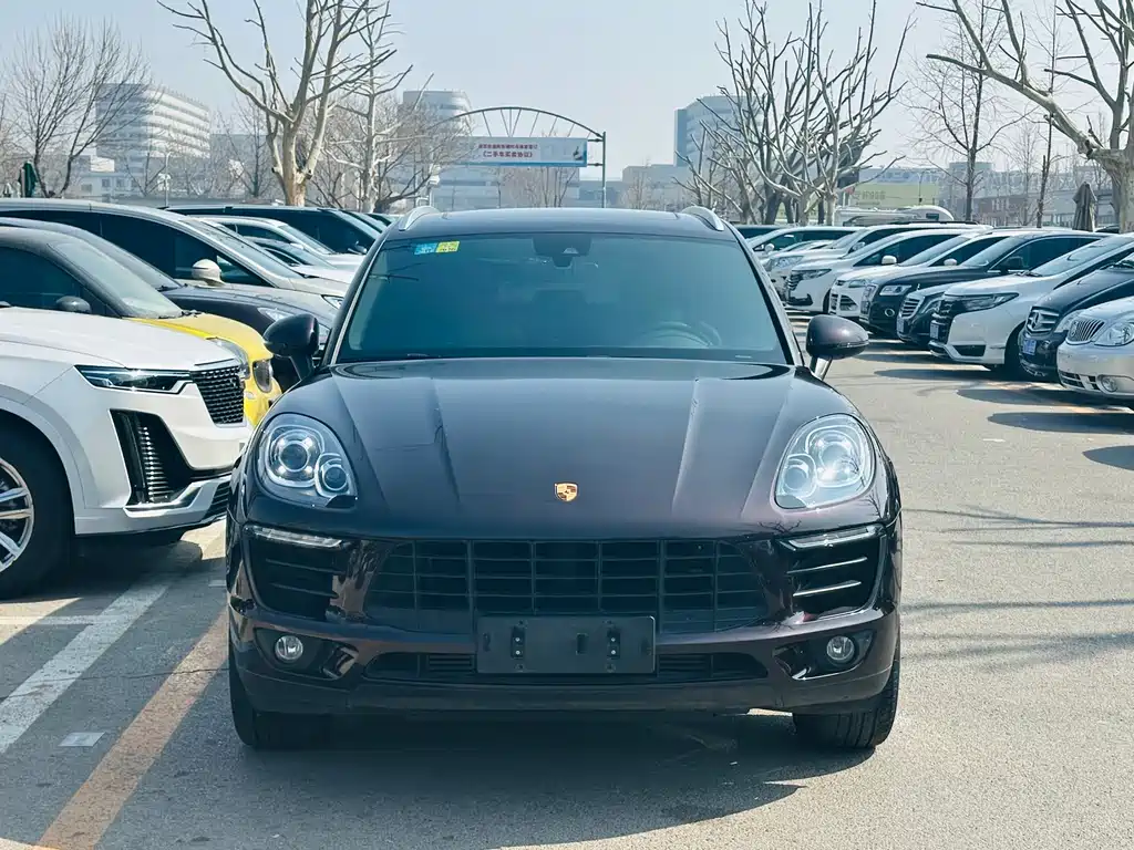 Macan 2017 Macan 2.0T купить на сайте DeffCars