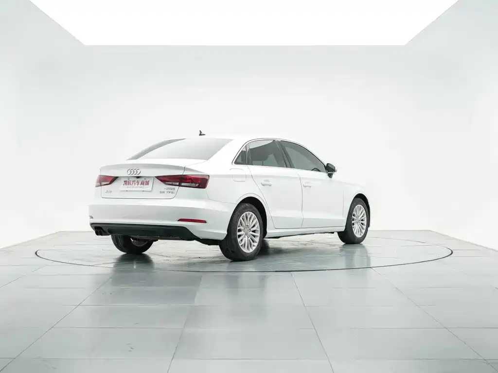 Audi A3 2016 Limousine 35 TFSI Enterprising купить на сайте DeffCars