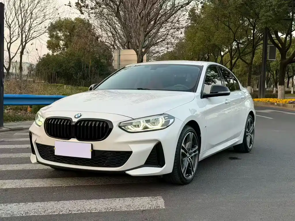 BMW 1 Series 2021 facelift 125i M Sports Night Edition купить на сайте DeffCars