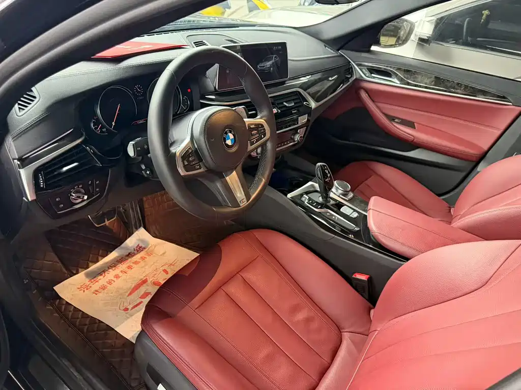 BMW 5 Series 2019 facelift 530Li leading M sports package купить на сайте DeffCars