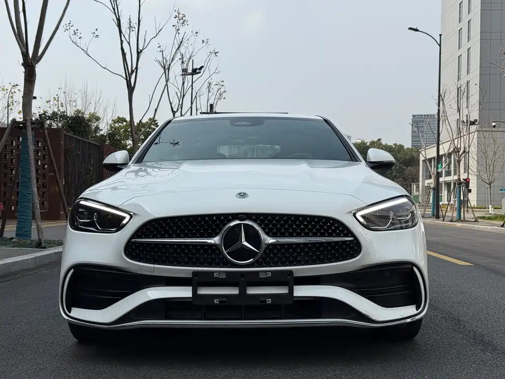 Mercedes-Benz C-Class 2024 C 200 L Sports Edition купить на сайте DeffCars