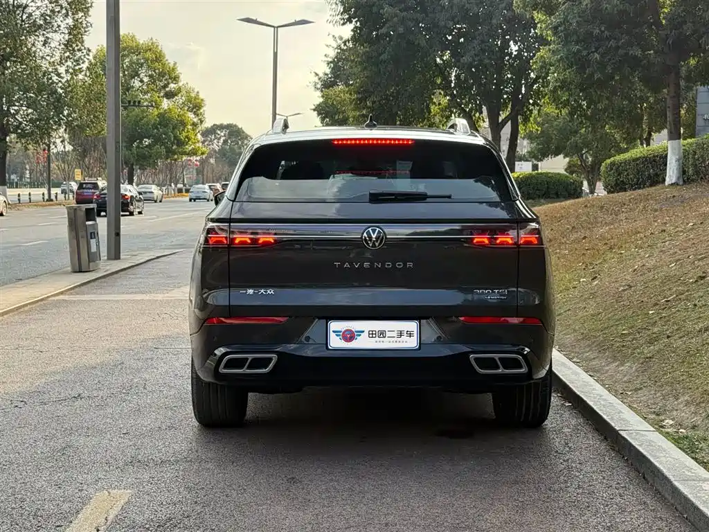 Lanxun 2023 380TSI four-wheel drive R-Line cruise version купить на сайте DeffCars