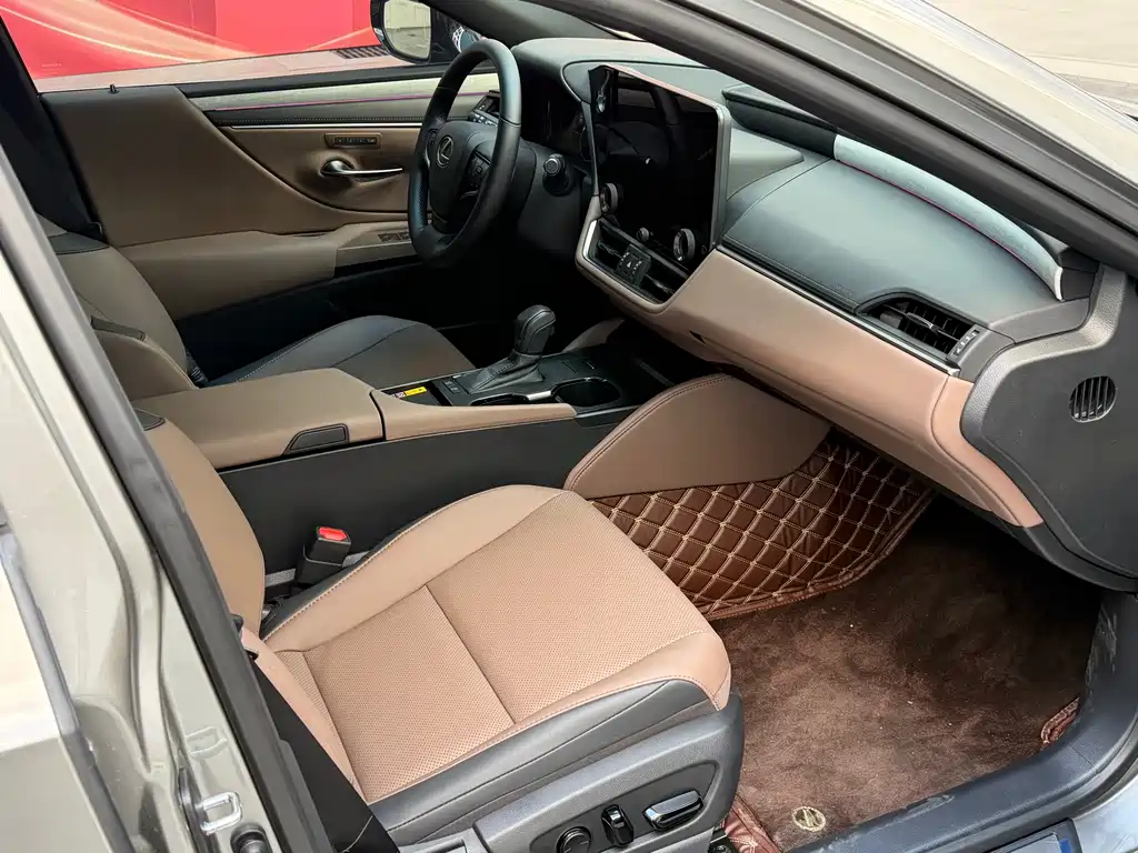Lexus ES 2025 200 Premium Edition купить на сайте DeffCars