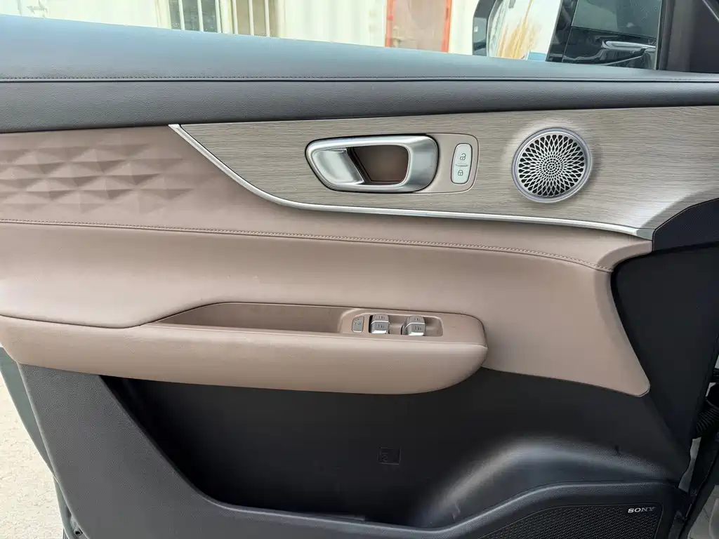 Tiggo 8 PLUS 2025 model 290TGDI DCT premium type купить на сайте DeffCars