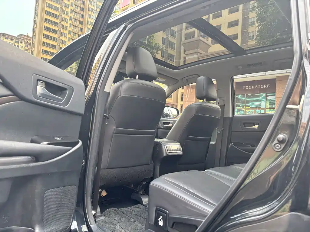 Highlander 2018 2.0T four-wheel drive premium version, 7 seats, National VI купить на сайте DeffCars