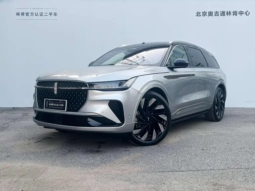 Voyager 2025 2.0T four-wheel drive presidential hybrid version купить на сайте DeffCars