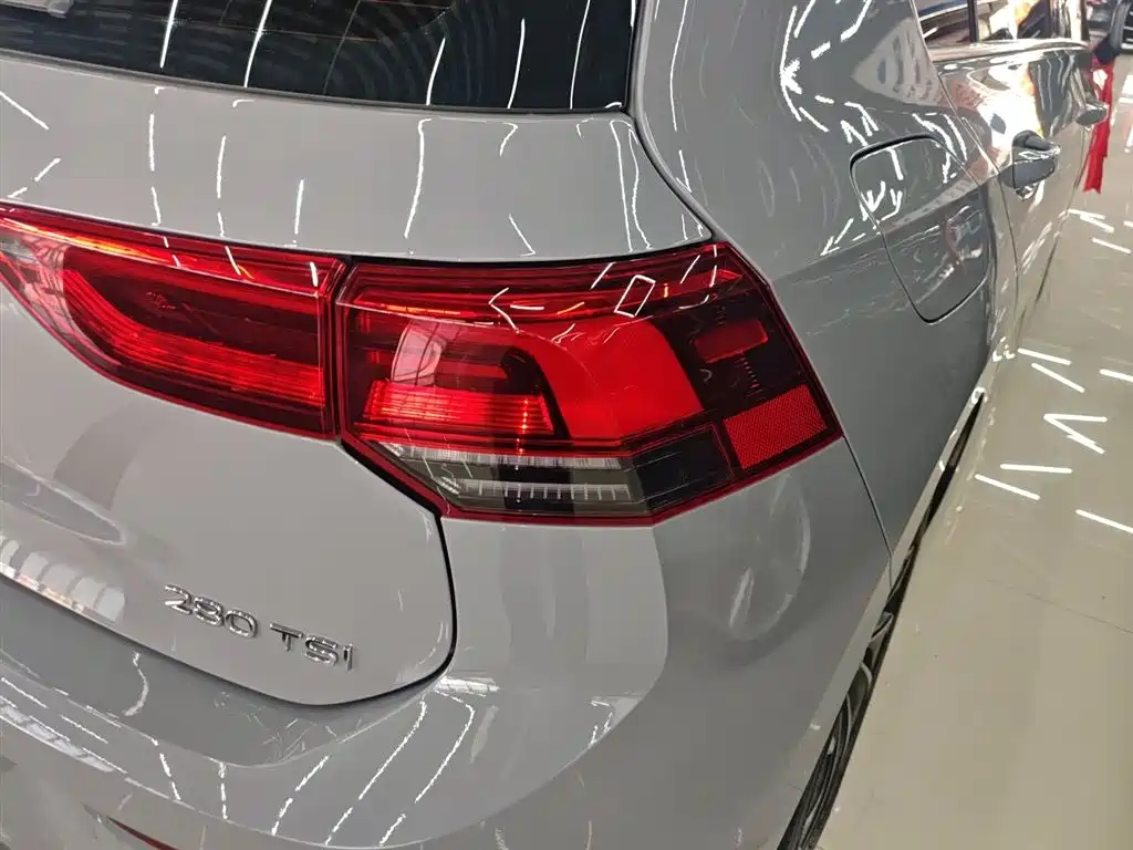 Golf 2023 facelift 280TSI DSG Pro купить на сайте DeffCars