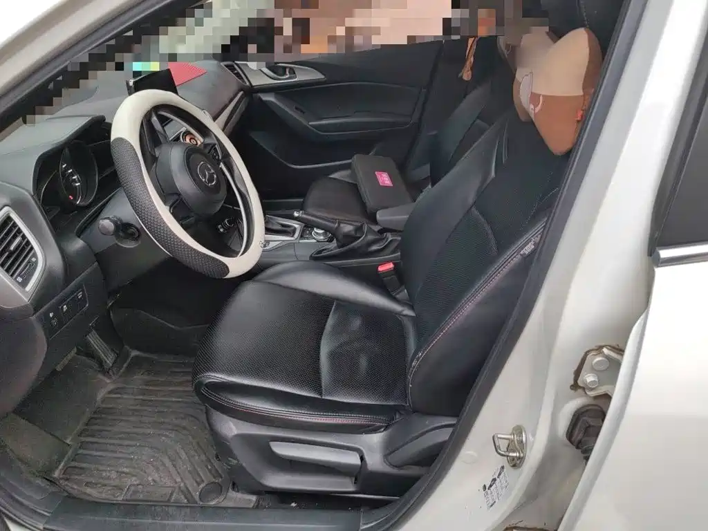 Mazda Axela 2017 Three-Car 1.5L Automatic Comfort Country V купить на сайте DeffCars