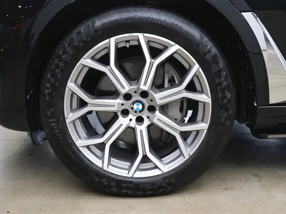 BMW X7 2020 xDrive40i Leading Luxury Package купить на сайте DeffCars