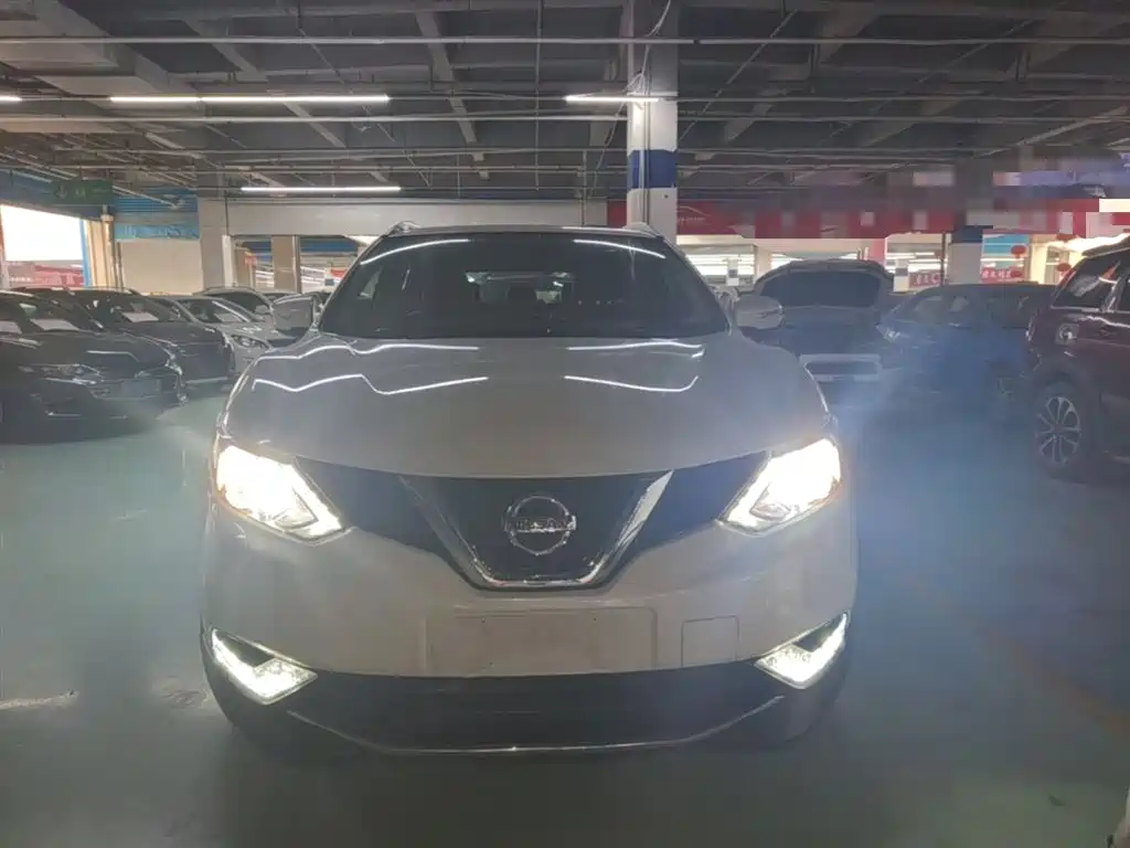 Qashqai 2017 2.0L CVT Smart Edition National V купить на сайте DeffCars