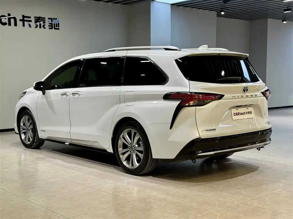 SIENNA 2023 2.5L Hybrid Platinum Edition купить на сайте DeffCars