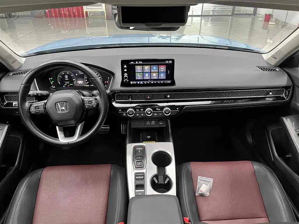 Stylish 2023 2.0L e:HEV Rui·Exclusive Edition купить на сайте DeffCars