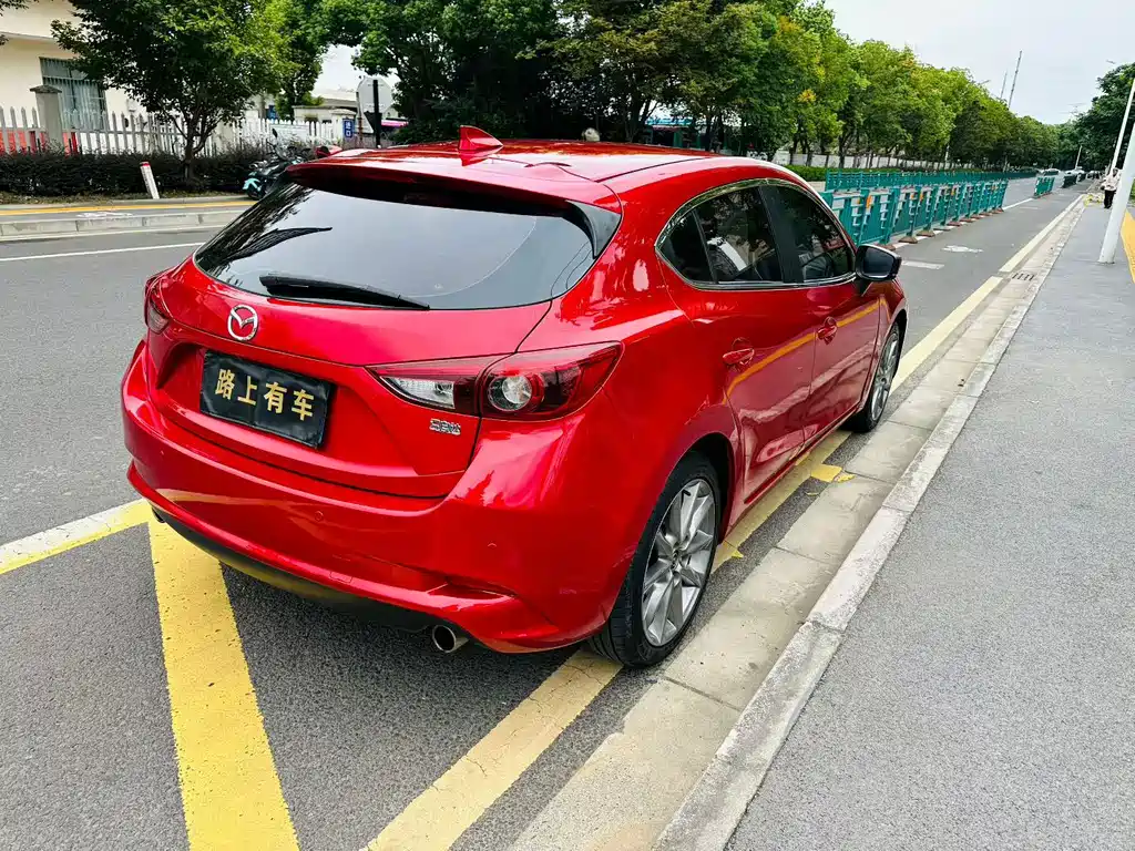 Mazda3 Angkesela 2017 hatchback 2.0L automatic luxury model National V купить на сайте DeffCars