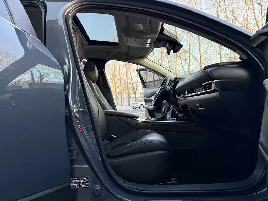 Mazda CX-30 2021 2.0L automatic Jiayue type купить на сайте DeffCars