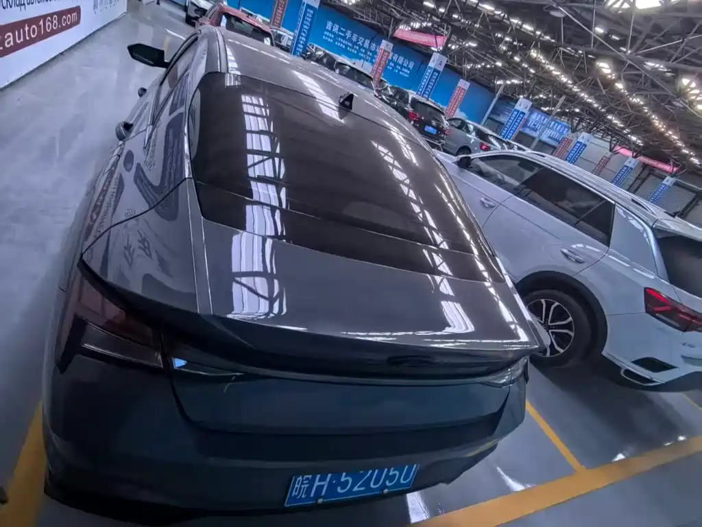 Elantra 2022 1.5L CVT LUX Premium Edition купить на сайте DeffCars