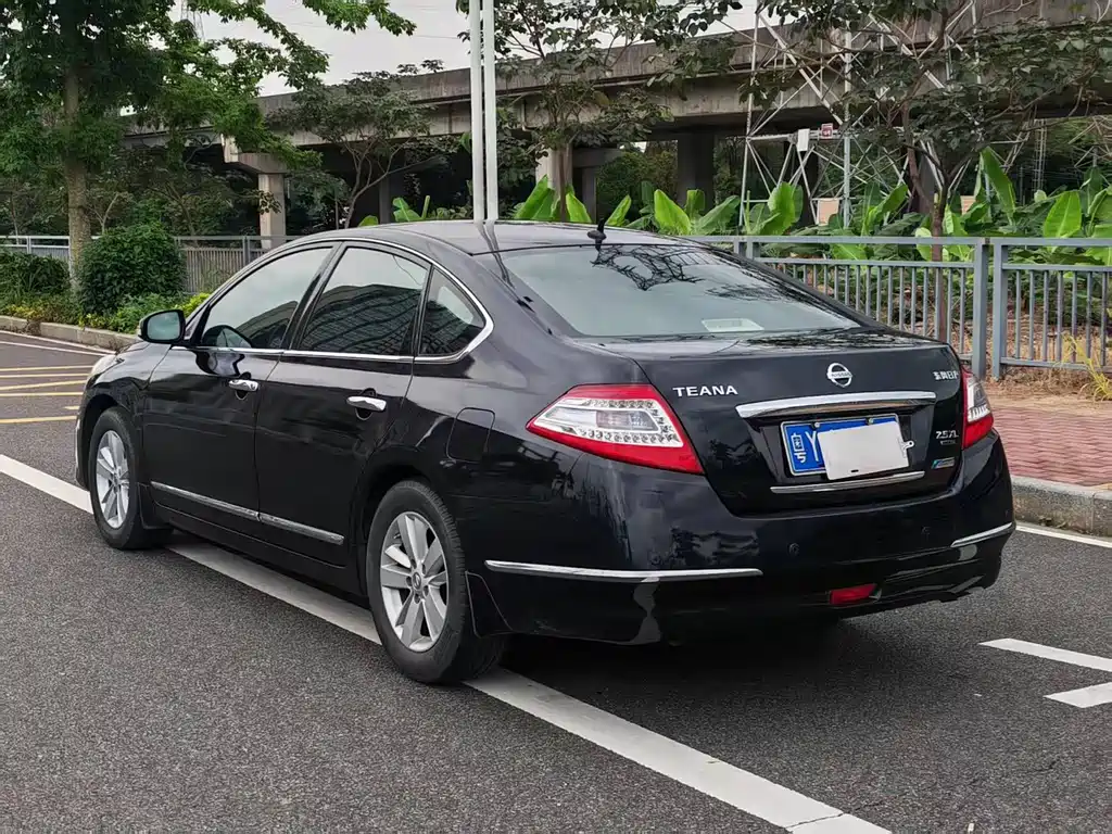 Teana 2011 2.5L XL Leading Edition купить на сайте DeffCars