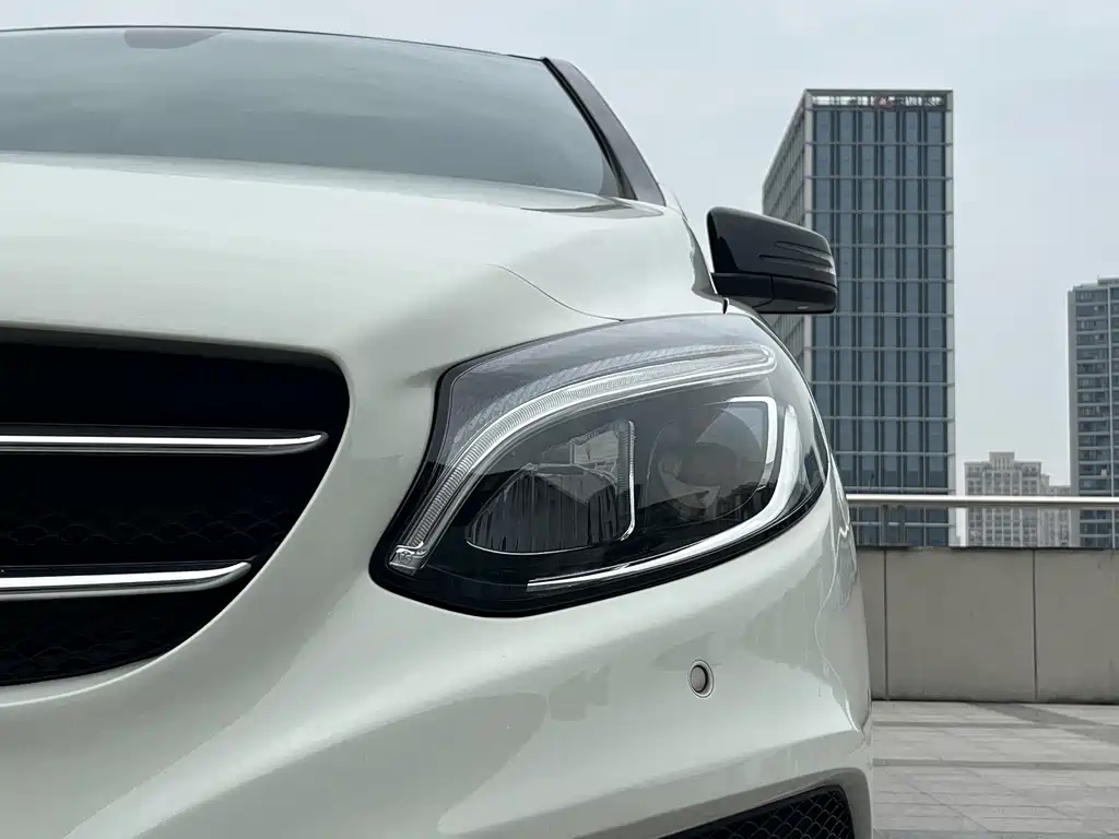 Mercedes-Benz B-Class 2017 B 200 Fashion Model купить на сайте DeffCars