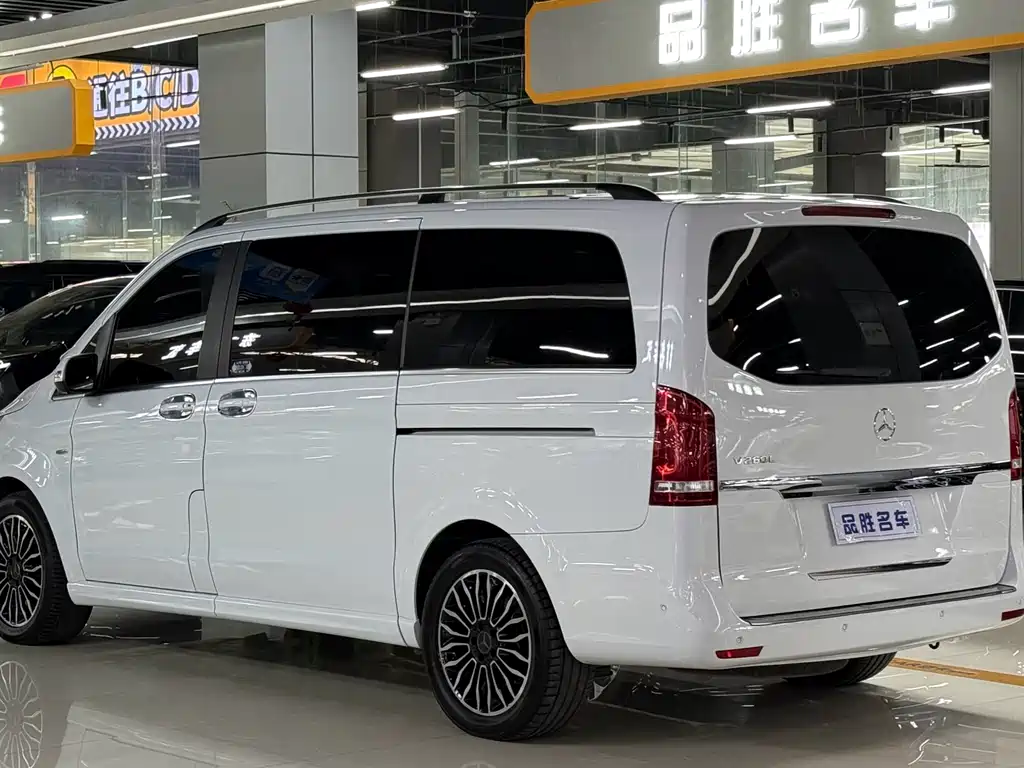 Mercedes-Benz V-Class 2018 V 260 Premium Edition National VI купить на сайте DeffCars