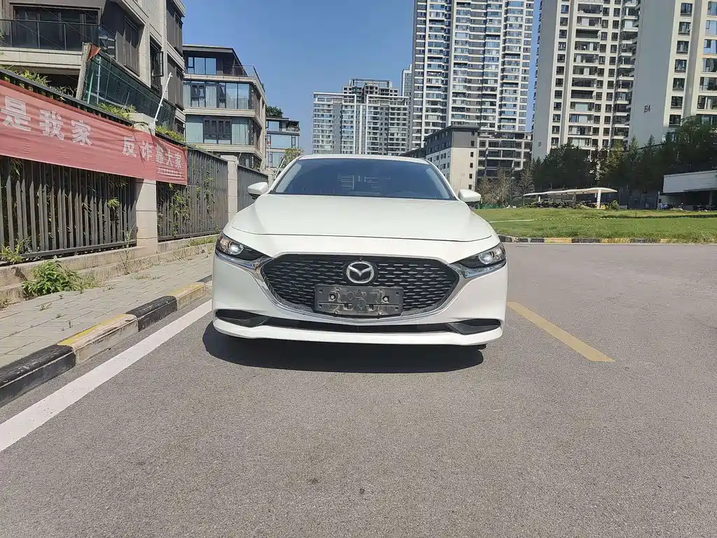 Mazda3 Angkesela 2020 1.5L automatic American version купить на сайте DeffCars