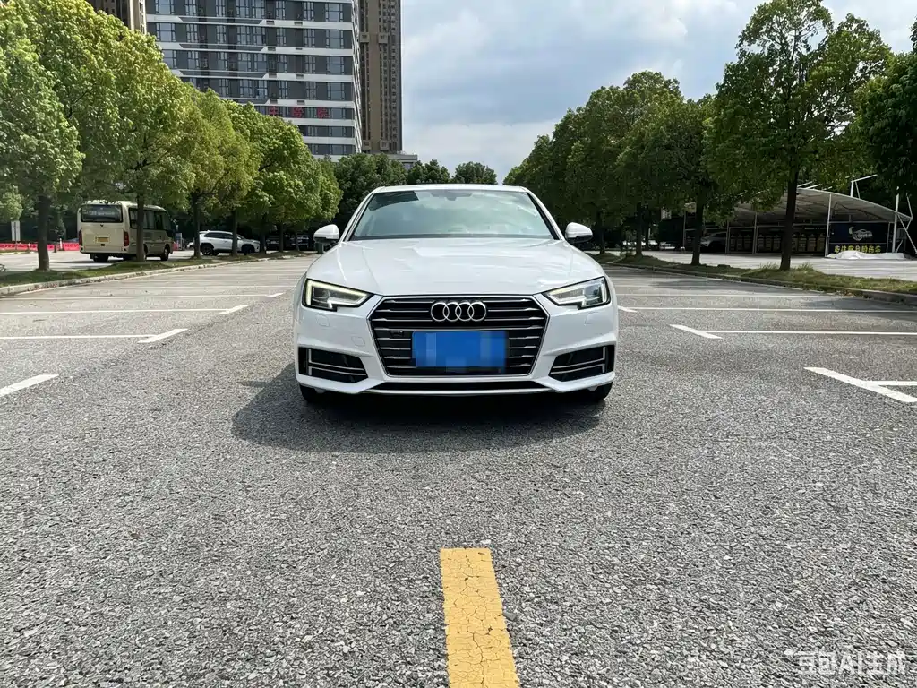 Audi A4L 2019 40 TFSI Enterprising National V купить на сайте DeffCars
