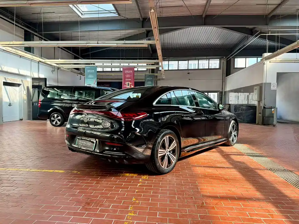 Mercedes-Benz EQE 2025 500 4MATIC Pioneer Edition купить на сайте DeffCars