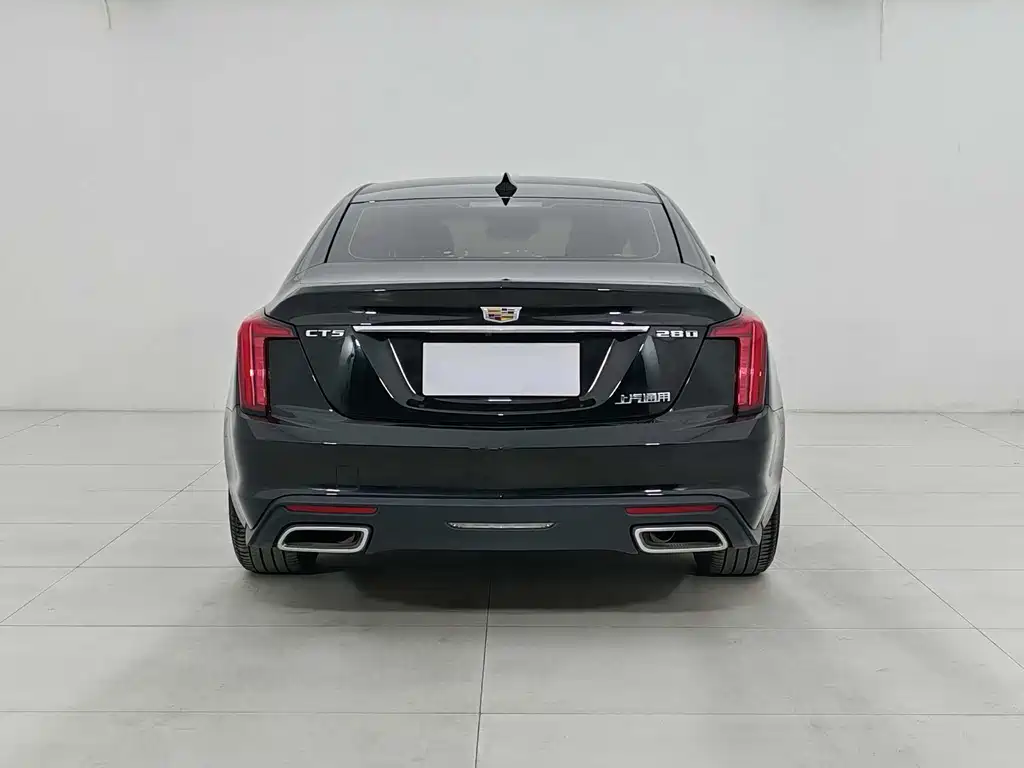 Cadillac CT5 2022 28T Fashion Model купить на сайте DeffCars