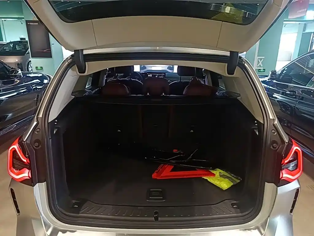 BMW iX3 2022 innovative model купить на сайте DeffCars